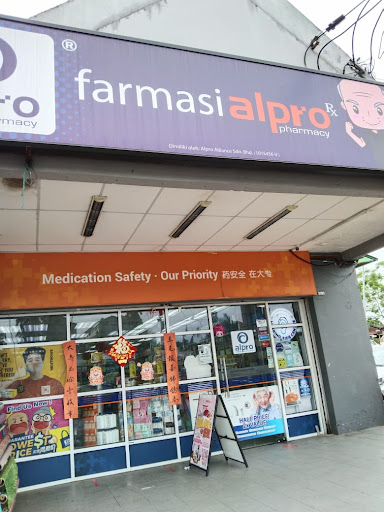 ALPRO Pharmacy Rasah Jaya