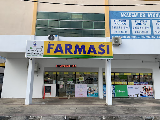 FARMASI HOUSE (HOUSE PHARMACY BERTAM PUTRA)