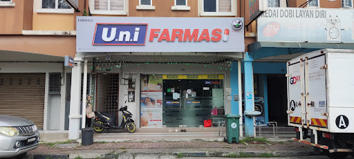 U.n.i Farmasi - Bukit Changgang