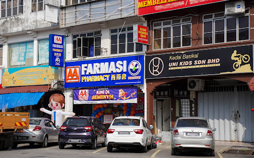AA Pharmacy Pekan Semenyih