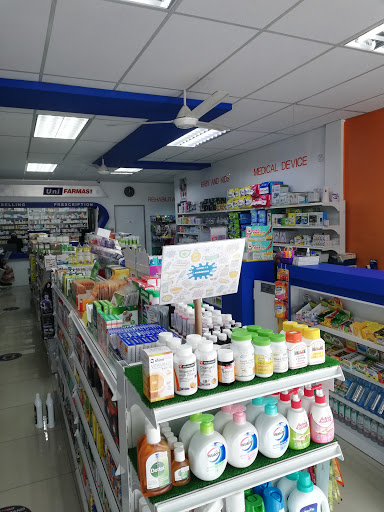 U.n.i FARMASI Dungun (Pharmacy)