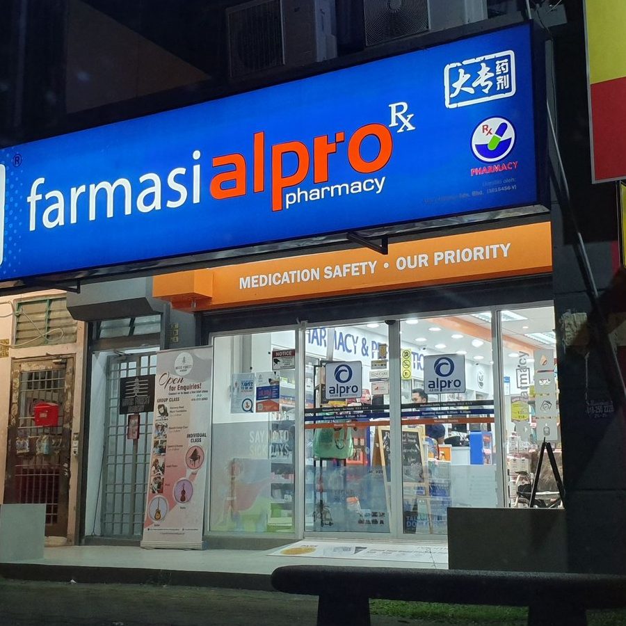 farmasi terbaik di kuala selangor
