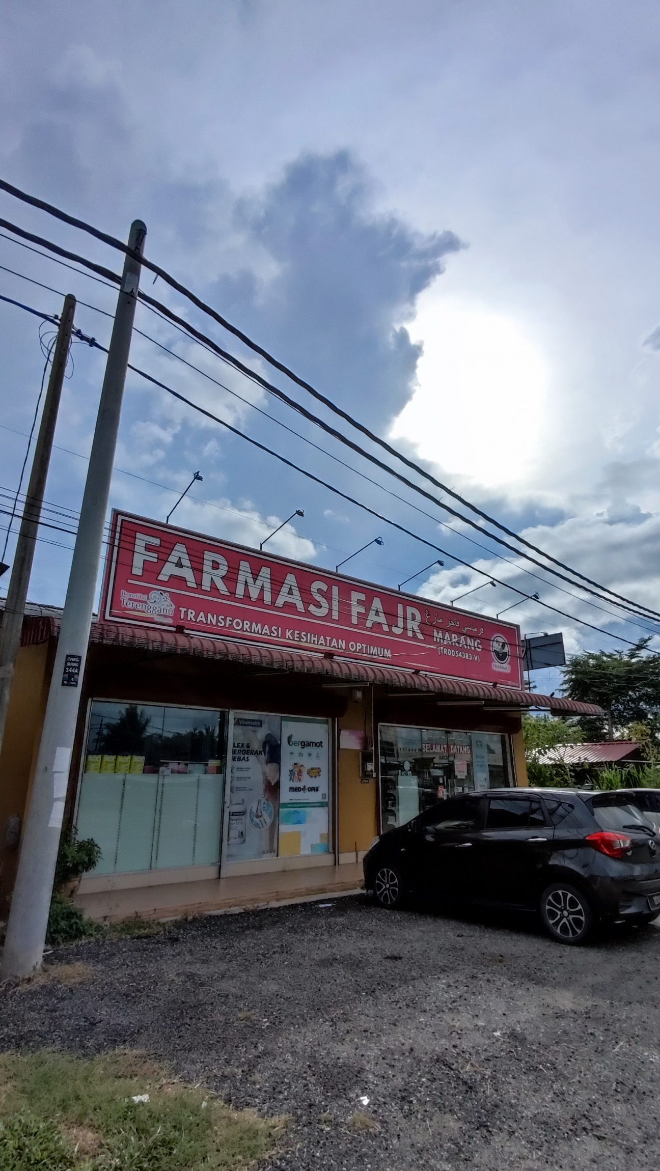 farmasi terbaik di marang
