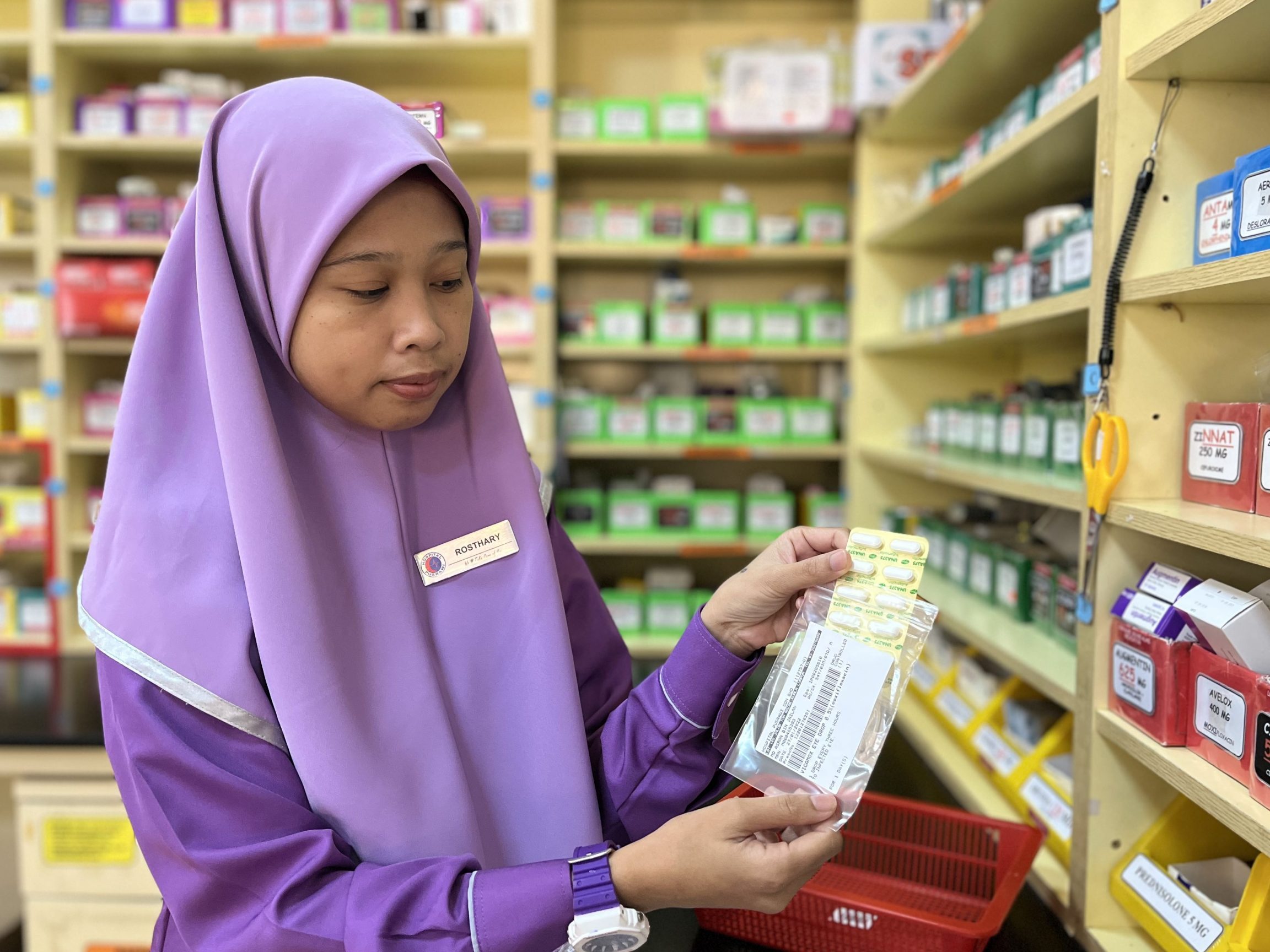farmasi terbaik di putatan