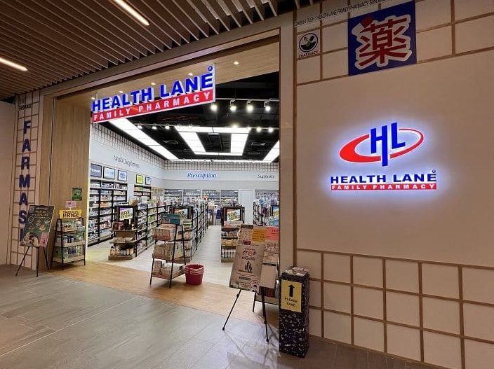 farmasi terbaik di yong peng